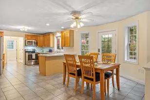 79 Wyndridge Cir, Pelham, NH 03076 - Photo 6