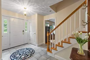 79 Wyndridge Cir, Pelham, NH 03076 - Photo 2