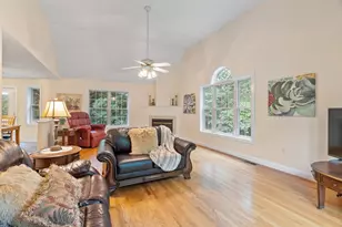 79 Wyndridge Cir, Pelham, NH 03076 - Photo 18