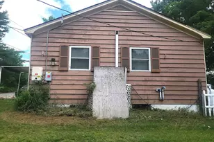 20 Ramsey St, Berlin, NH 03570 - Photo 2