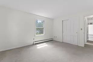 10 Colonial Cir, Hampton, NH 03842 - Photo 20