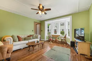 12 School St, Gorham, NH 03581 - Photo 10