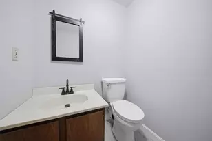 21 Evergreen Dr, Goffstown, NH 03045 - Photo 18