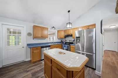 21 Evergreen Drive, Goffstown, NH 03045 - Photo 4