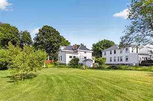 8 Newton Rd, Plaistow, NH 03865 - Photo 22