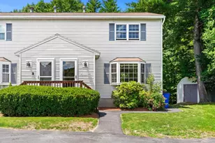 7B Belgian Ct, Goffstown, NH 03045 - Photo 2