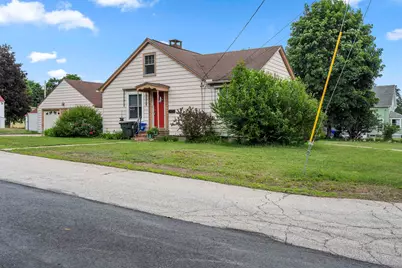 75 Dickey Street, Manchester, NH 03102 - Photo 2