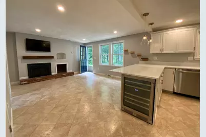 20 French Court, Merrimack, NH 03054 - Photo 2