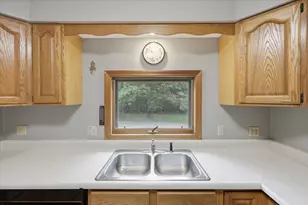 29 Woodland Ln, Enfield, NH 03748 - Photo 6