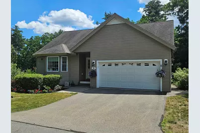 9 Hemlock Drive, Newton, NH 03858 - Photo 2