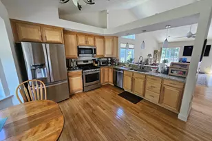 9 Hemlock Dr, Newton, NH 03858 - Photo 4