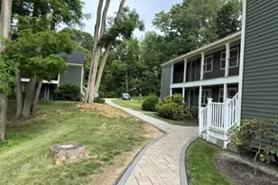 131 Cricketbrook Ave, Dover, NH 03820 - Photo 22