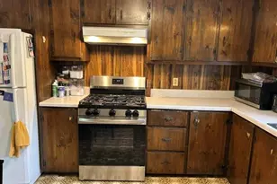 33 Edwards St, Colebrook, NH 03576 - Photo 6