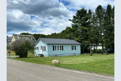 33 Edwards Street, Colebrook, NH 03576 - Photo 1