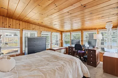 32 N Shore Road, Sandown, NH 03873 - Photo 18