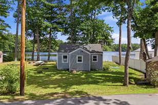 32 N Shr Rd, Sandown, NH 03873 - Photo 26
