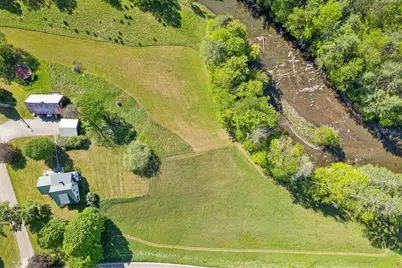 4 Larkin Road, Tunbridge, VT 05077 - Photo 10