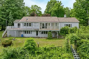 105 Waukewan St, Meredith, NH 03253 - Photo 2