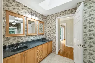 105 Waukewan St, Meredith, NH 03253 - Photo 34