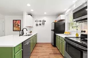 1465 Hooksett Rd, Hooksett, NH 03106 - Photo 4
