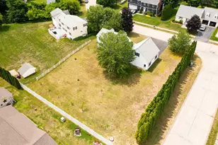 477 Stockdale Cir, Rollinsford, NH 03869 - Photo 8