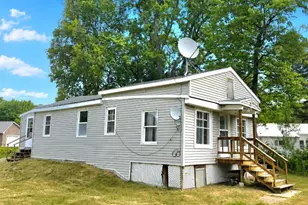 24 Braggs Bay Rd, Errol, NH 03579 - Photo 1