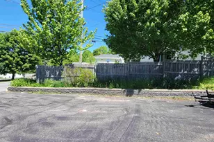 402 Hillside Ave, Berlin, NH 03570 - Photo 28