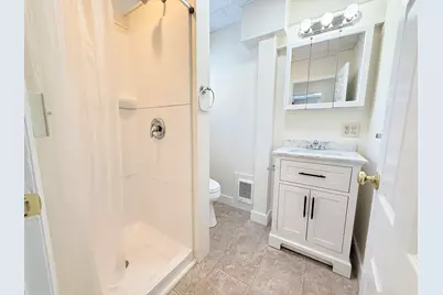 533 South Main Street, Hartford, VT 05001 - Photo 32