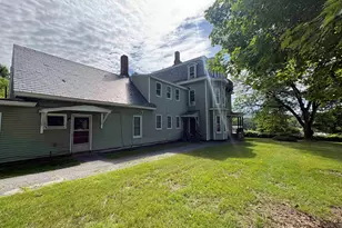 533 S Main St, Hartford, VT 05001 - Photo 6