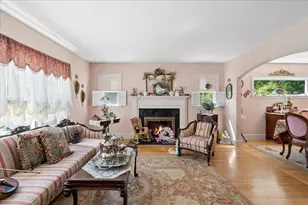 97 Old Rockingham Rd, Salem, NH 03079 - Photo 10