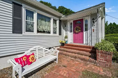 97 Old Rockingham Road, Salem, NH 03079 - Photo 4