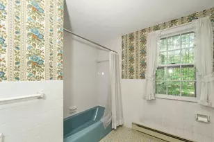 28 Manchester Rd, Amherst, NH 03031 - Photo 20
