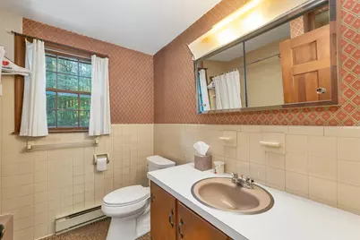 28 Manchester Road, Amherst, NH 03031 - Photo 12