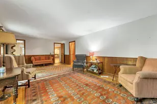 28 Manchester Rd, Amherst, NH 03031 - Photo 8