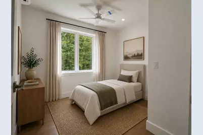 Unit 100 903 Union Avenue #100, Laconia, NH 03246 - Photo 6