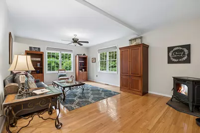 8 Margaret Circle, Mont Vernon, NH 03057 - Photo 4