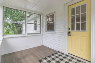 30 Dawson Ave, Manchester, NH 03104 - Photo 34