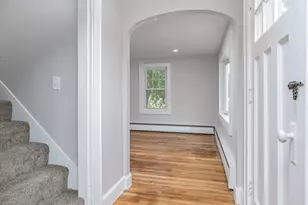 30 Dawson Ave, Manchester, NH 03104 - Photo 8