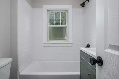 30 Dawson Avenue, Manchester, NH 03104 - Photo 36