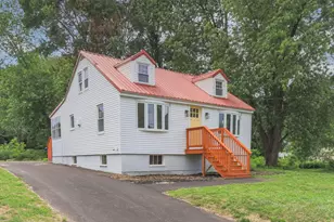 30 Dawson Ave, Manchester, NH 03104 - Photo 2