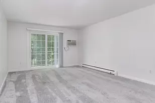 16 Northbrook Dr, Manchester, NH 03102 - Photo 8