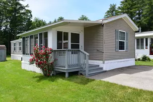 18 2nd St, Exeter, NH 03833 - Photo 1
