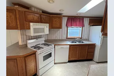18 Second Street, Exeter, NH 03833 - Photo 2