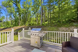 316 Montelona Rd, Goffstown, NH 03045 - Photo 14