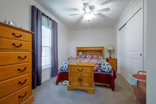 139 Robinhood Dr, Exeter, NH 03833 - Photo 38