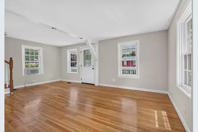 48 Dawson Avenue, Manchester, NH 03104 - Photo 8