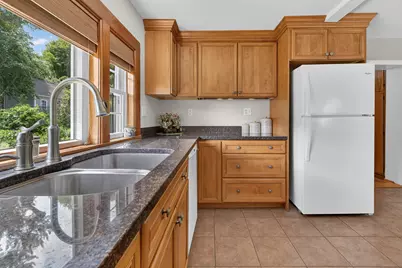 48 Dawson Avenue, Manchester, NH 03104 - Photo 14