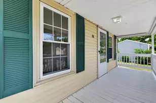 48 Dawson Ave, Manchester, NH 03104 - Photo 6