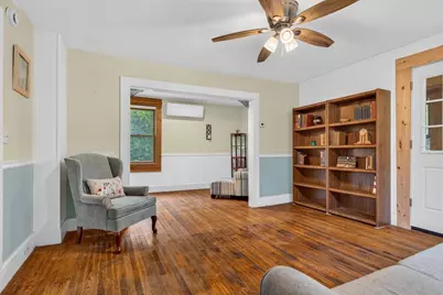 2 Charles Street, Proctor, VT 05765 - Photo 10