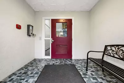 310 Brook Village Road #41, Nashua, NH 03062 - Photo 2